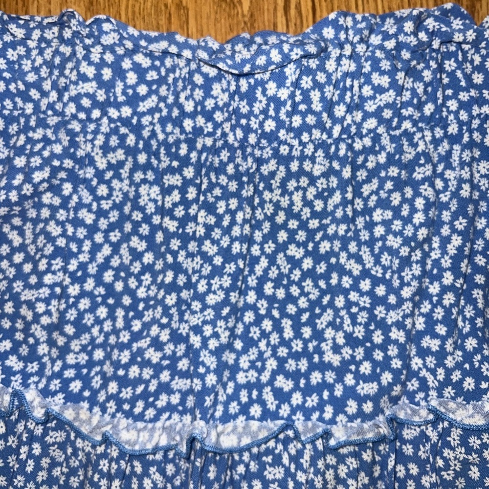 Skirt - Picture 2 of 4
